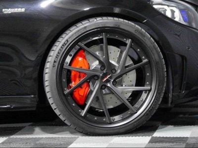 MERCEDES-BENZ C-CLASS AMG - 9