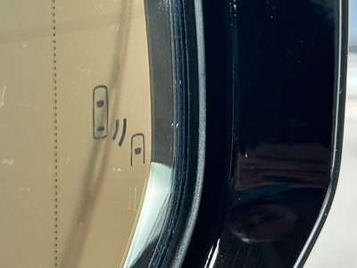 2017 Lexus LC — миниатюра 29