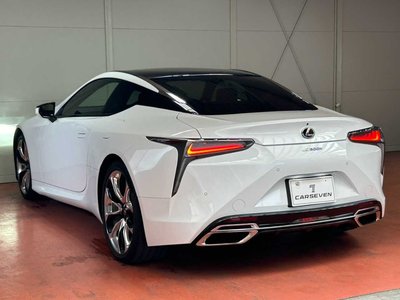 2017 Lexus LC — миниатюра 8
