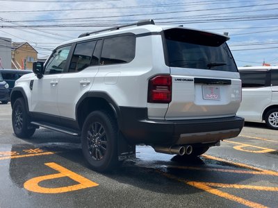 TOYOTA LAND CRUISER 250 - 4