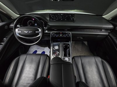 GENESIS GV80 - 6