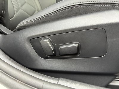 صورة مصغرة 21 لـ 2025 BMW 5 SERIES