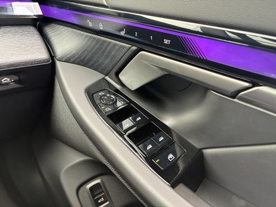 صورة مصغرة 41 لـ 2025 BMW 5 SERIES