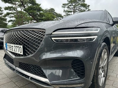 2023 Genesis GV70 — миниатюра 16