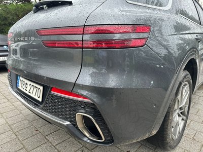 2023 Genesis GV70 — миниатюра 17