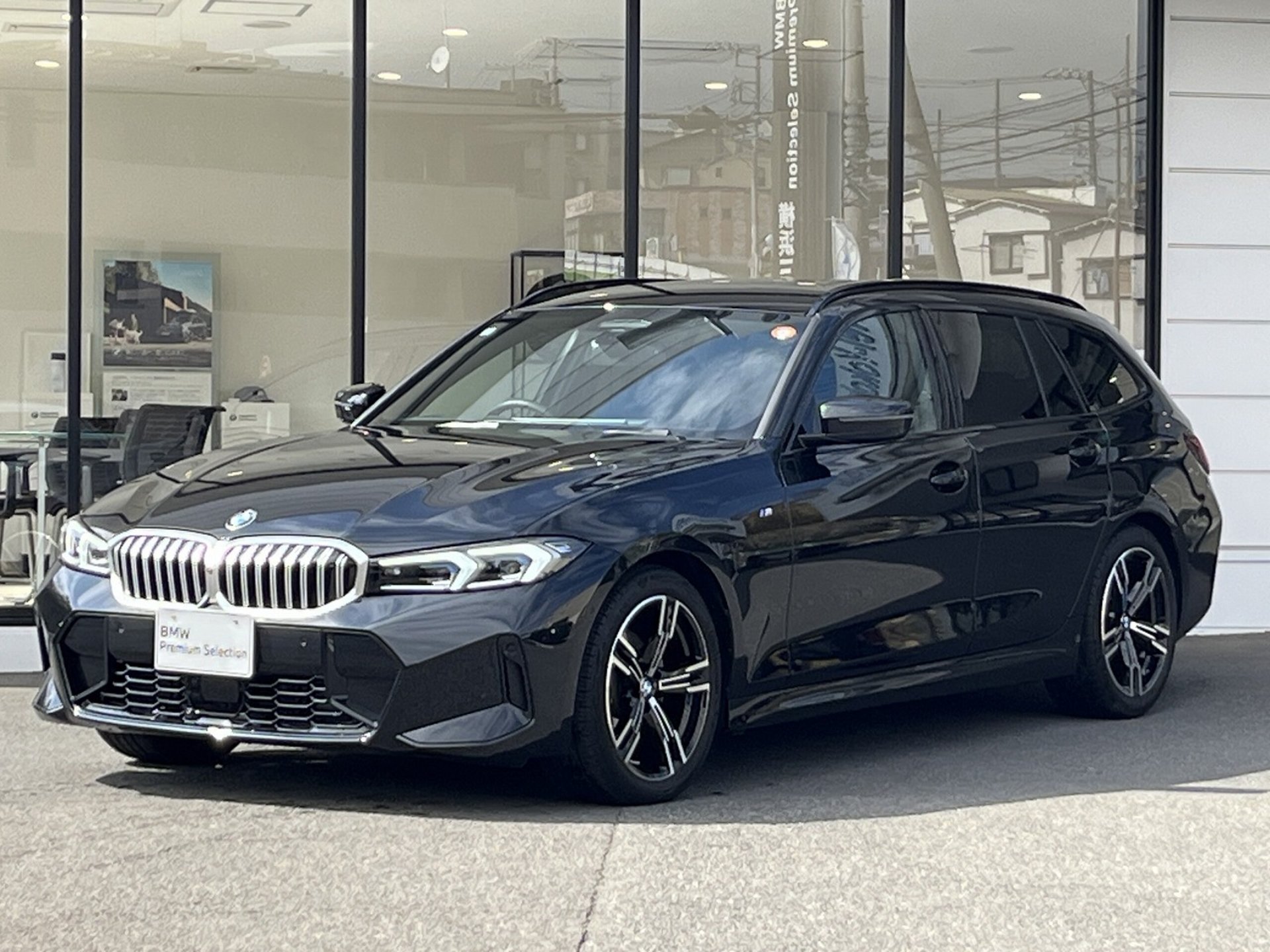 BMW 3 SERIES TOURING - View 1