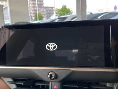 TOYOTA CROWN CROSSOVER - 3