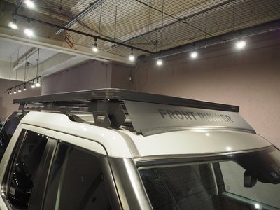 LAND ROVER DISCOVERY - 3