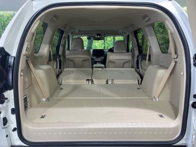 TOYOTA LAND CRUISER PRADO - 10