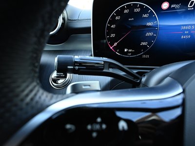 2025 MERCEDES-BENZ C-CLASS — миниатюра 36