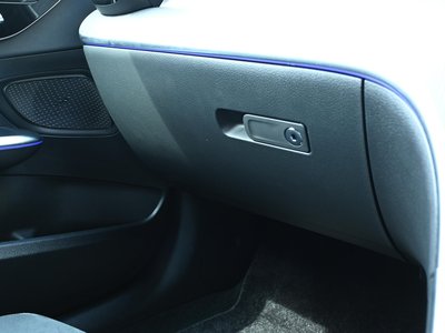 2025 MERCEDES-BENZ C-CLASS — миниатюра 49