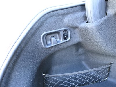 2025 MERCEDES-BENZ C-CLASS — миниатюра 76