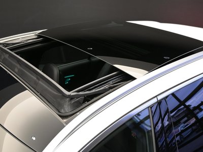 MERCEDES-BENZ C-CLASS WAGON - 9