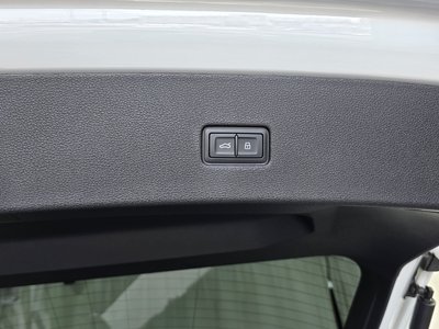 2023 AUDI Q8 缩略图 31