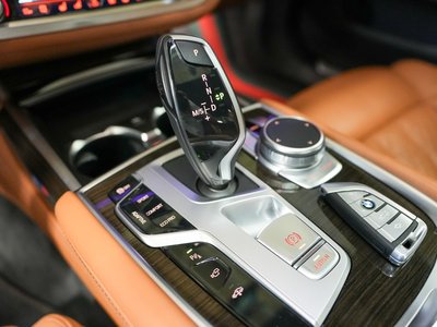 صورة 8 لـ 2021 BMW 7 SERIES