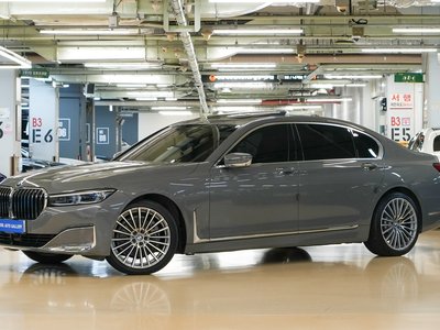 صورة 2 لـ 2021 BMW 7 SERIES