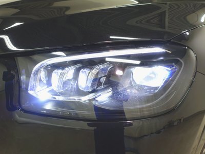 MERCEDES-BENZ GLS - 3