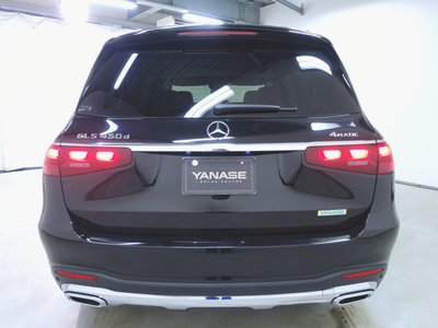 MERCEDES-BENZ GLS - 7