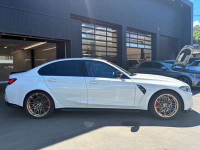 صورة 4 لـ 2024 BMW M3 SEDAN