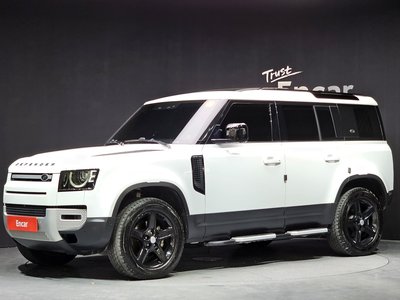 LAND ROVER DEFENDER - 1