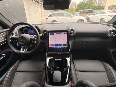 2025 Mercedes-BENZ GT AMG — миниатюра 41