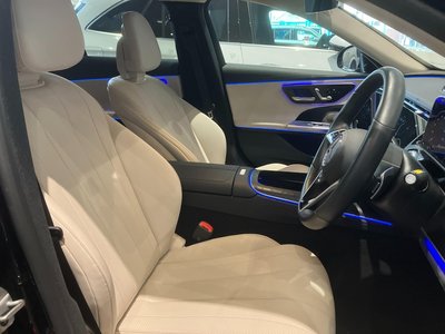 MERCEDES-BENZ E-CLASS - 7