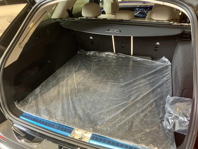 MERCEDES-BENZ E-CLASS - 9