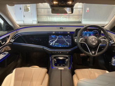 MERCEDES-BENZ E-CLASS - 6