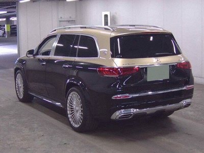 MERCEDES-BENZ GLS - 2