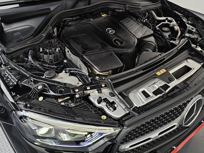 MERCEDES-BENZ GLC - 7