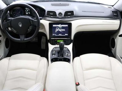 2018 Maserati GRANTURISMO 照片 2