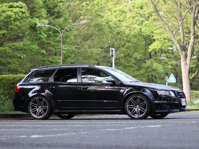 AUDI RS4 AVANT - 5