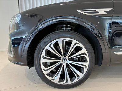 صورة 7 لـ 2021 Bentley BENTAYGA