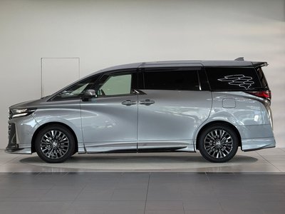 TOYOTA VELLFIRE - 6