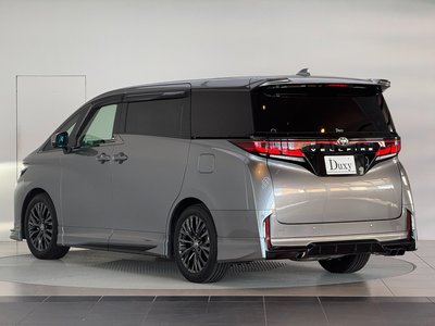 TOYOTA VELLFIRE - 10