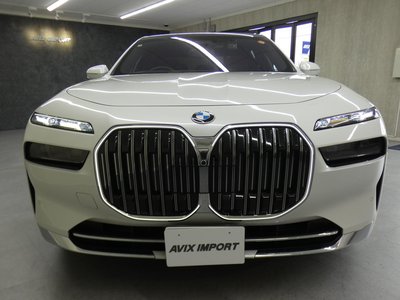 2023 BMW 7 SERIES photo 3