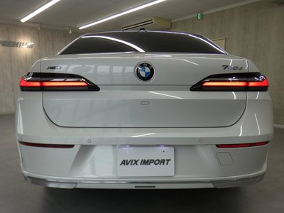 2023 BMW 7 SERIES photo 4