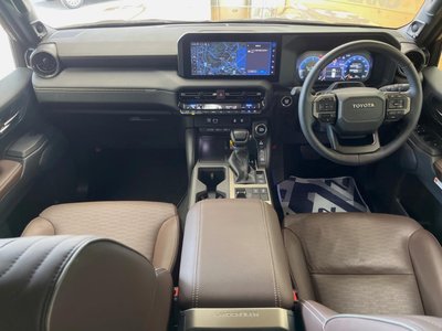 TOYOTA LAND CRUISER 250 - 2