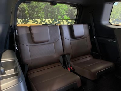 TOYOTA LAND CRUISER 250 - 9