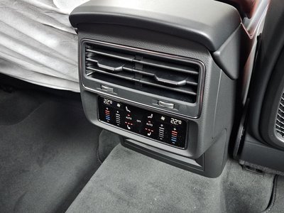 2026 AUDI SQ7 — миниатюра 31