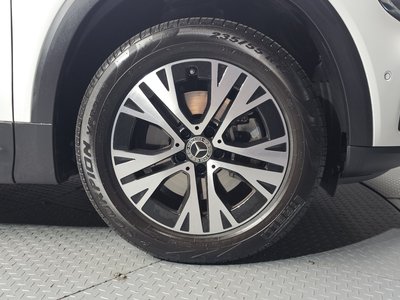 MERCEDES-BENZ GLB - 8