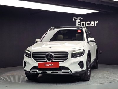 MERCEDES-BENZ GLB - 2