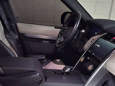 LAND ROVER DISCOVERY - 8