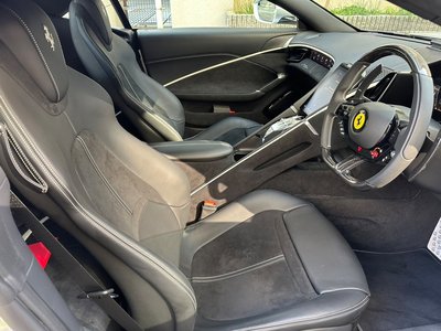 FERRARI ROMA SPIDER - 8