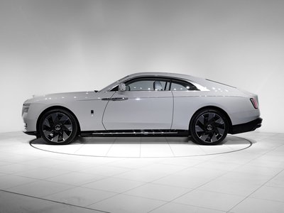 ROLLS-ROYCE SPECTRE - 6