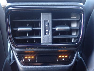 صورة مصغرة 49 لـ 2025 Lexus NX