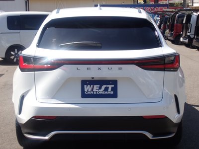 صورة مصغرة 17 لـ 2025 Lexus NX