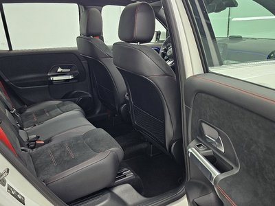 صورة 10 لـ 2025 Mercedes-BENZ GLB