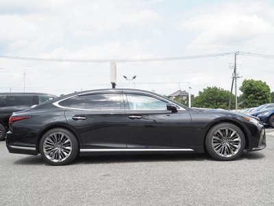 LEXUS LS - 9