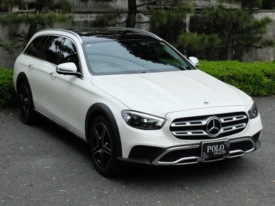 MERCEDES-BENZ E-CLASS - 10